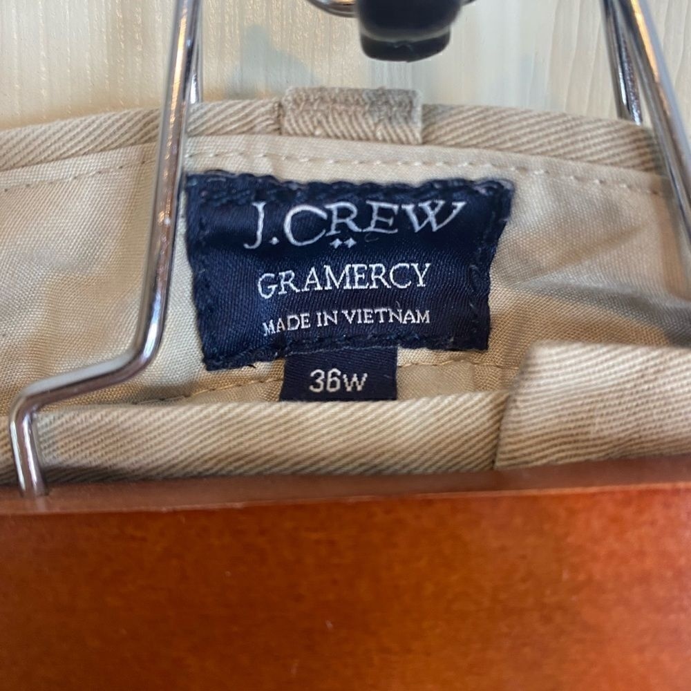 Mens J Crew Gramercy Khaki Color Chino Shorts size 36 Like New - Picture 5 of 5